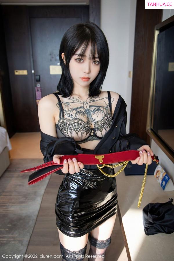小奶瓶呜呜  [XiuRen]高清写真图 2022.04.26 No.4927 奶瓶第17张图片